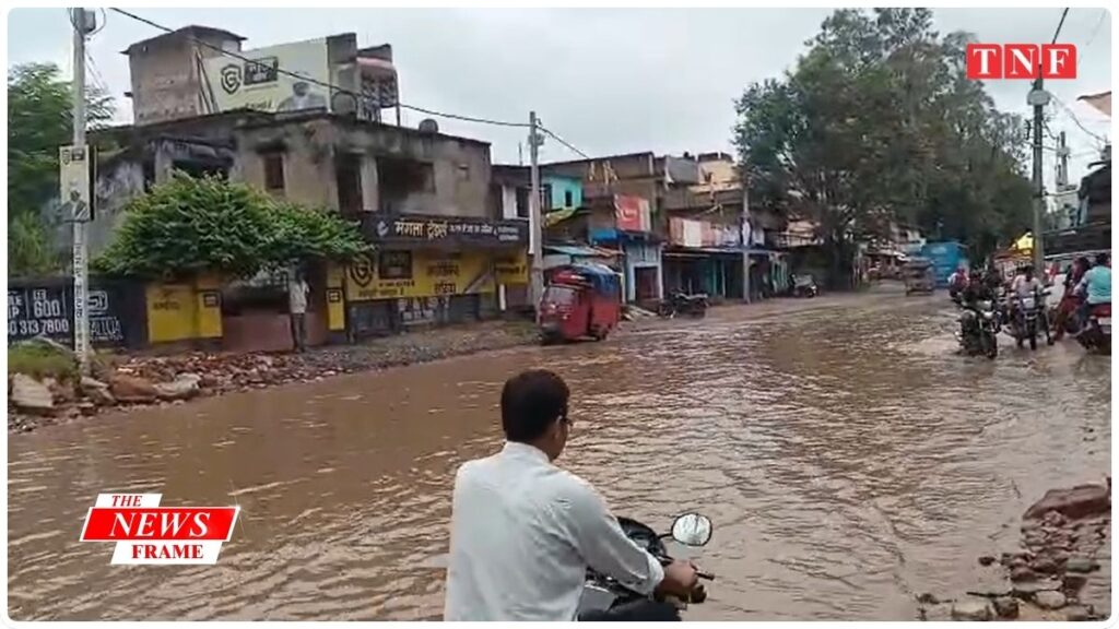आदिवासी महा दरबार में गरजे चम्पाई सोरेन, दान पत्र पर लूटी गई जमीन वापस दिलवाएंगे 2 THE NEWS FRAME