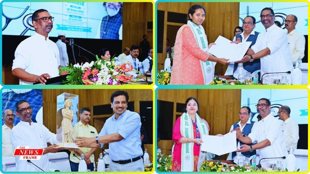 दुर्गा पूजोत्सव पर स्वास्थ्य कर्मियों को बड़ा तोहफ़ा: CM हेमन्त सोरेन ने 160 चिकित्सकों को सौंपे नियुक्ति पत्र 1 THE NEWS FRAME