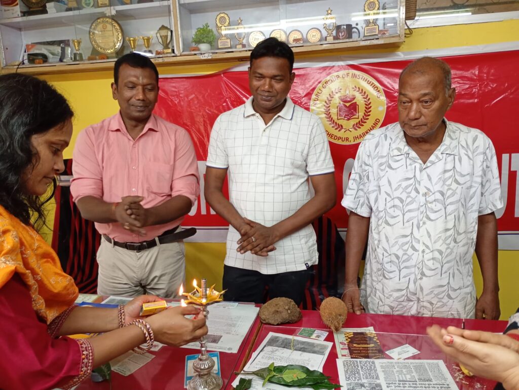 मुरली पब्लिक स्कूल, बागुनहातु (जमशेदपुर) का स्थापना दिवस धूमधाम से मनाया गया 1 THE NEWS FRAME