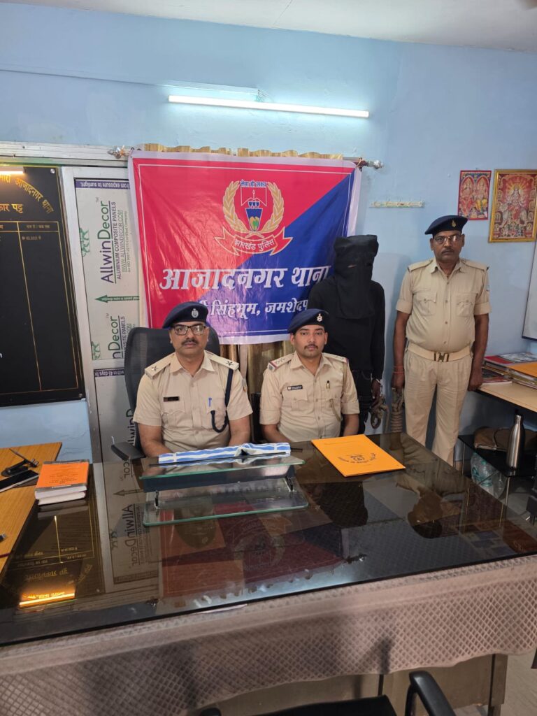 Azad नगर थाना कांड संख्या 26/26 बाइक चोरी के आरोपी मोहम्मद तौफीक गिरफ्तार, बाइक बरामद 1 THE NEWS FRAME