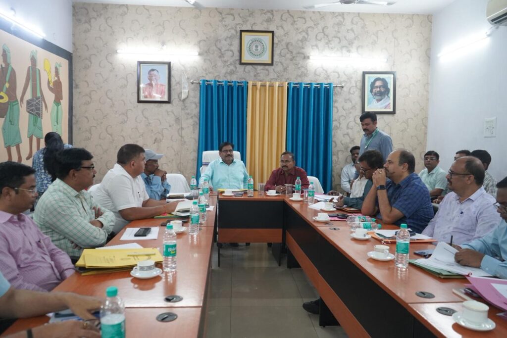 Jharkhand विधानसभा सामान्य प्रयोजन समिति का पूर्वी सिंहभूम दौरा 3 THE NEWS FRAME