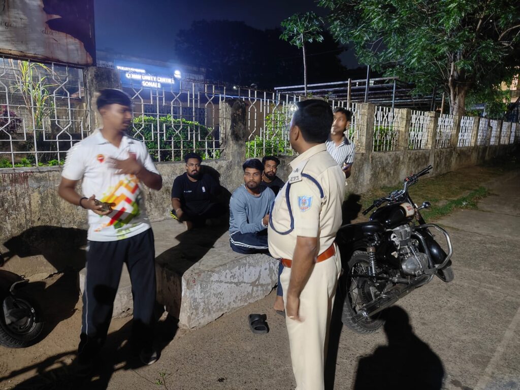 Purvi सिंहभूम में अड्डेबाजी के खिलाफ छापामारी अभियान कानून व्यवस्था को मजबूत करने की बड़ी कार्रवाई 3 THE NEWS FRAME