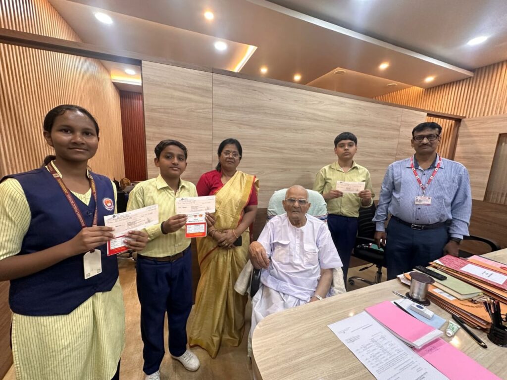 Post विभाग ने प्रतिभाओं को नवाजा दीन दयाल स्पर्श और ढाई आखर प्रतियोगिता के विजेताओं का सम्मान 2 THE NEWS FRAME