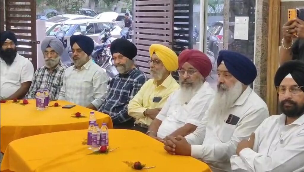 Sikh Wisdom Academy में पेरेंट्स-टीचर मीटिंग का सफल आयोजन, बच्चों के भविष्य पर हुआ सार्थक संवाद 1 THE NEWS FRAME
