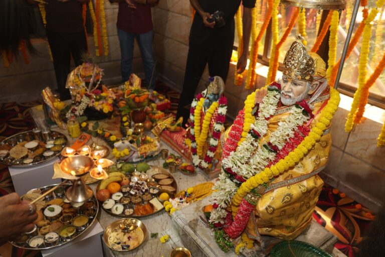 नेताजी सुभाष यूनिवर्सिटी में धूमधाम से मनाया गया 16वां साईं महोत्सव एवं कुलाधिपति मदन मोहन सिंह का जन्मदिन 4 नेताजी सुभाष यूनिवर्सिटी में धूमधाम से मनाया गया 16वां साईं महोत्सव एवं कुलाधिपति मदन मोहन सिंह का जन्मदिन