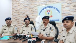 Sonari में जानलेवा हमला मामले की मुख्य आरोपी प्रिया सिंह उर्फ चटनी डॉन गिरफ्तार पुलिस ने की बड़ी कार्रवाई 26 THE NEWS FRAME