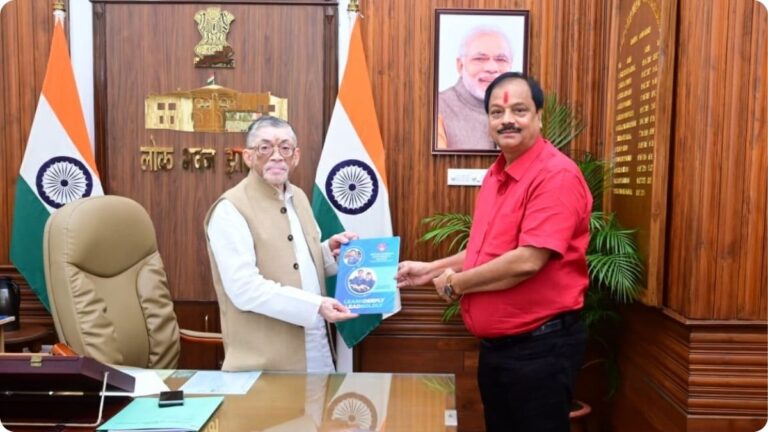 आगामी 7 अगस्त को नेताजी सुभाष विश्वविद्यालय का चौथा दीक्षांत समारोह निर्धारित, राज्यपाल संतोष गंगवार होंगे मुख्य अतिथि 11 आगामी 7 अगस्त को नेताजी सुभाष विश्वविद्यालय का चौथा दीक्षांत समारोह निर्धारित, राज्यपाल संतोष गंगवार होंगे मुख्य अतिथि