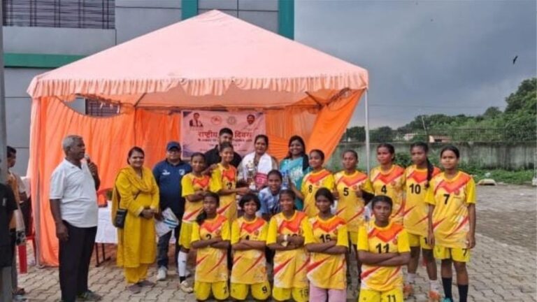 राष्ट्रीय खेल दिवस पर सरजमदा के ईजीएल ग्राउंड में खेल प्रतियोगिता का आयोजन Jharkhand की बच्चियों ने हासिल की शानदार जीत