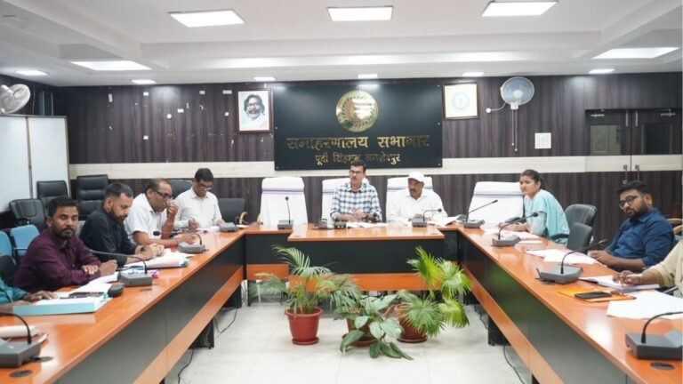 पूर्वी Singhbhum में विकास योजनाओं की समीक्षा बैठक उपायुक्त ने लंबित कार्यों को जल्द पूरा करने का दिया निर्देश 4 पूर्वी Singhbhum में विकास योजनाओं की समीक्षा बैठक उपायुक्त ने लंबित कार्यों को जल्द पूरा करने का दिया निर्देश