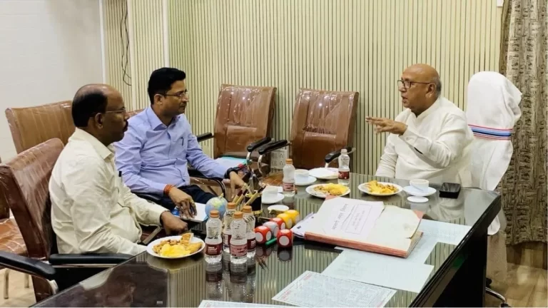 सरयू राय ने मानगो नगर निगम के अपर नगर आयुक्त और उप नगर आयुक्त को दी हिदायत 1 सरयू राय ने मानगो नगर निगम के अपर नगर आयुक्त और उप नगर आयुक्त को दी हिदायत