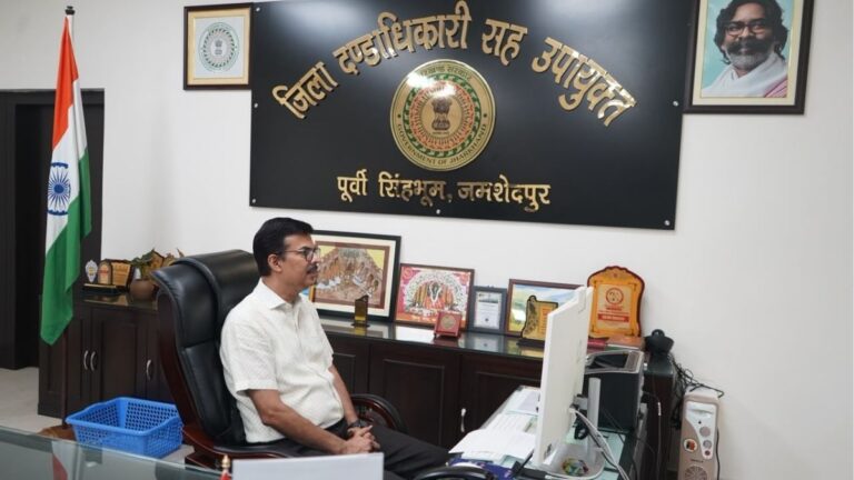 SIR को लेकर उपायुक्त ने BLO के साथ की ऑनलाइन समीक्षा बैठक घर-घर सत्यापन और पात्र नागरिकों को मतदाता सूची में शामिल कराने पर जोर 1 SIR को लेकर उपायुक्त ने BLO के साथ की ऑनलाइन समीक्षा बैठक घर-घर सत्यापन और पात्र नागरिकों को मतदाता सूची में शामिल कराने पर जोर