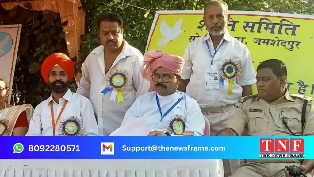 सुधीर पप्पू ने पुलिस प्रशासन का आभार जताया, रामनवमी का शांतिपूर्ण आयोजन सफल रहा 4 सुधीर पप्पू ने पुलिस प्रशासन का आभार जताया, रामनवमी का शांतिपूर्ण आयोजन सफल रहा