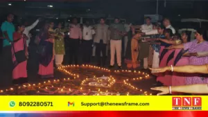 Election 2024: जिला निर्वाचन पदाधिकारी ने दिलाई मतदाता शपथ, कहा- 25 मई को प्रत्येक मतदाता बूथ पर पहुंचें और मतदान करें 5 election 2024