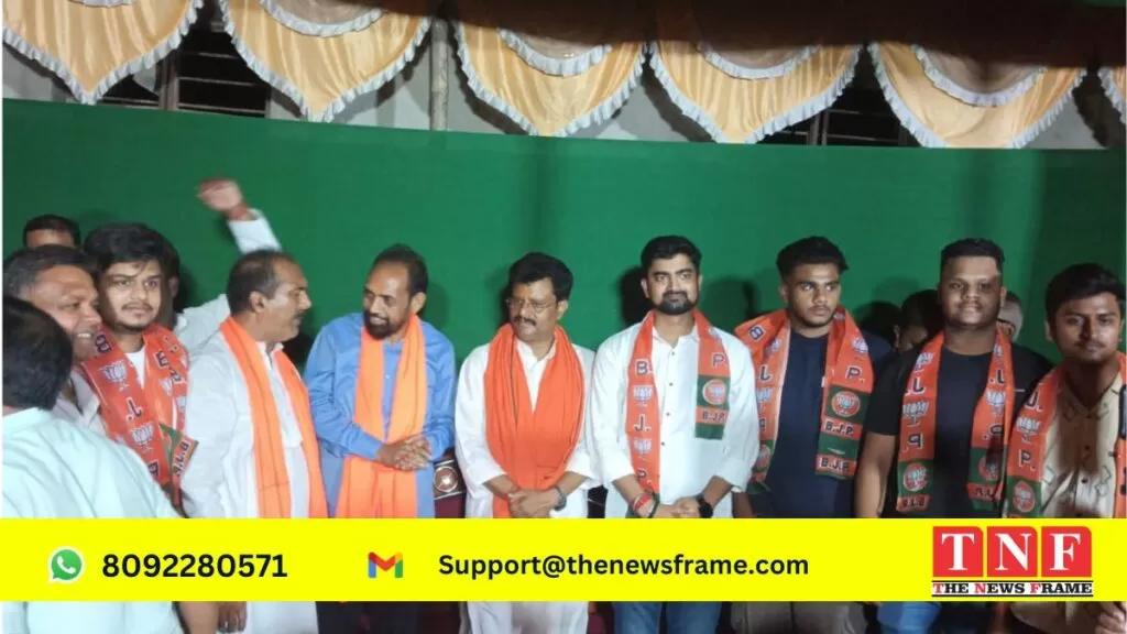 गोविंदपुर में जनसंपर्क अभियान, सैंकड़ों युवा भाजपा में शामिल 4 गोविंदपुर