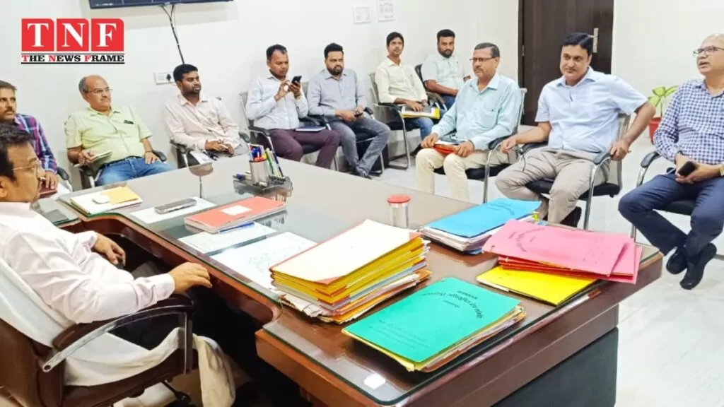 उपनगर आयुक्त जमशेदपुर अधिसूचित क्षेत्र समिति के कक्ष में हुई महत्वपूर्ण बैठक। 5 उपनगर