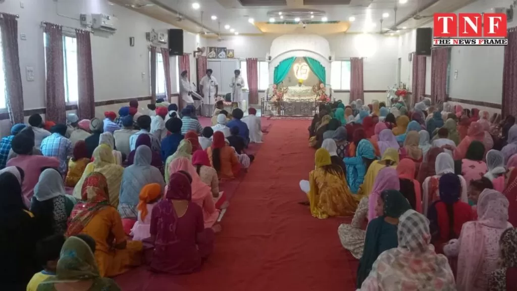 जम्को गुरुद्वारा में श्री गुरु अर्जन देव जी के शहीदी दिवस पर सजा दीवान, बटा लंगर। 5 गुरुद्वारा