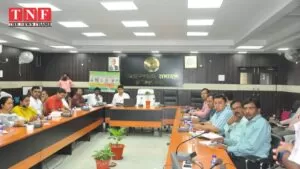 जिला दण्डाधिकारी के निर्देशानुसार व्यस्क बी.सी.जी टीकाकरण को लेकर आयोजित हुई जिला टास्क फोर्स की बैठक। 5 टीकाकरण