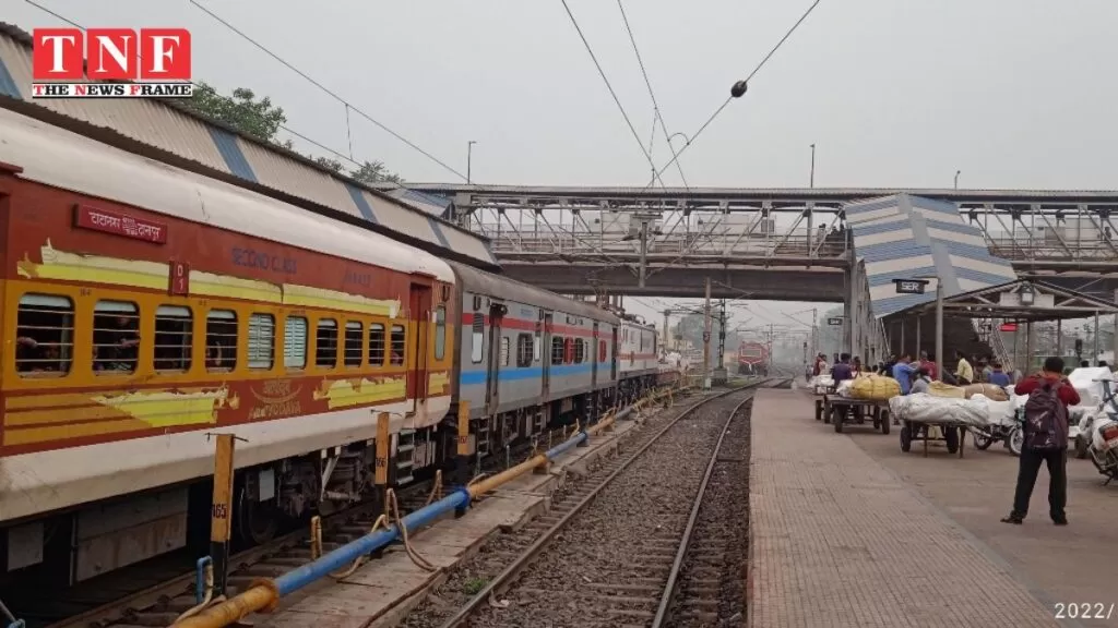 दक्षिण पूर्व रेलवे कर्मचारियों के बच्चों के लिए 25,000 रुपये की स्कॉलरशिप। 5 दक्षिण