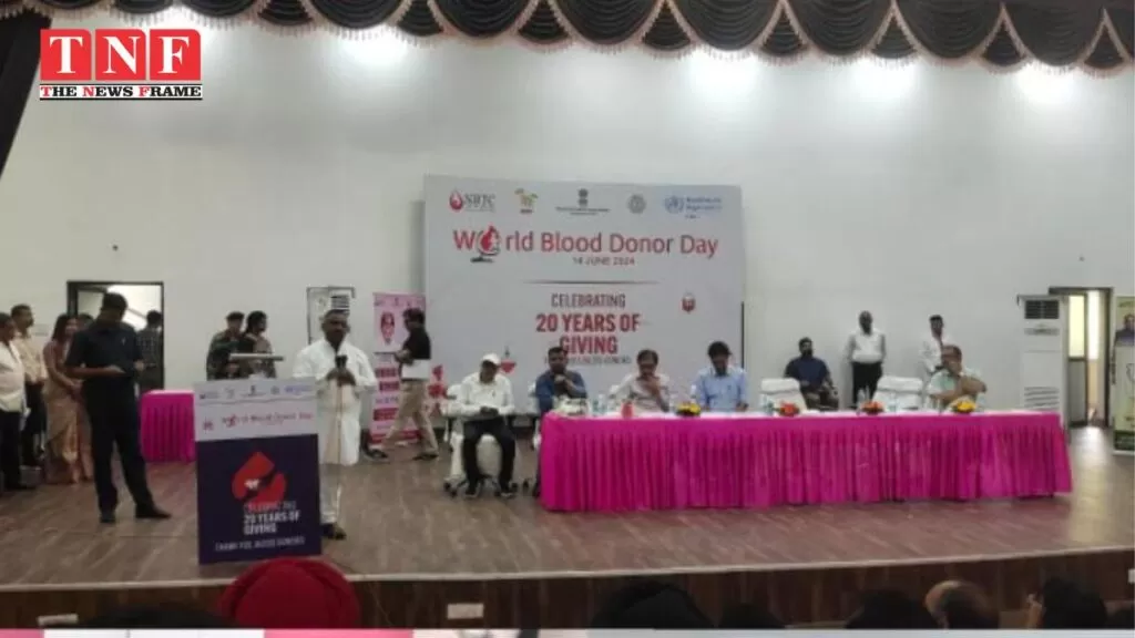 विश्व रक्तदाता दिवस के अवसर पर नवयुगदल को सम्मानित किया गया। 5 विश्व