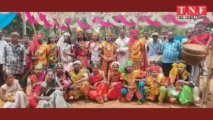 छऊ नृत्य हमारे क्षेत्र की पहचान, कलाकारों के लिए प्रशिक्षण केंद्र खोलने के लिए प्रयासरत: डॉ. विजय सिंह गागराई 5 छऊ नृत्य हमारे क्षेत्र की पहचान, कलाकारों के लिए प्रशिक्षण केंद्र खोलने के लिए प्रयासरत: डॉ. विजय सिंह गागराई
