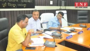 जिला दण्डाधिकारी सह उपायुक्त ने की आईटीडीए एवं कल्याण विभागीय योजनाओं की समीक्षा। 5 जिला