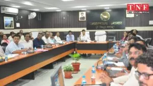 जिला दण्डाधिकारी सह उपायुक्त के निर्देशानुसार उप विकास आयुक्त की अध्यक्षता में हुई स्वास्थ्य एवं समाज कल्याण विभाग की समीक्षा बैठक। 4 विकास