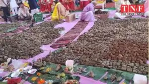 मिथिला समाज द्वारा 21 लाख पार्थिव शिवलिंग का पूजन समारोह रीगल मैदान में सम्पन्न 5 मिथिला समाज द्वारा 21 लाख पार्थिव शिवलिंग का पूजन समारोह रीगल मैदान में सम्पन्न