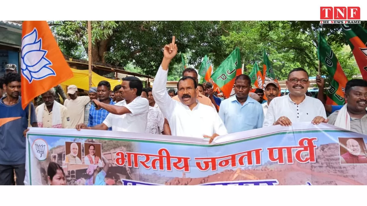 पूर्व मुख्यमंत्री मधु कोड़ा ने 