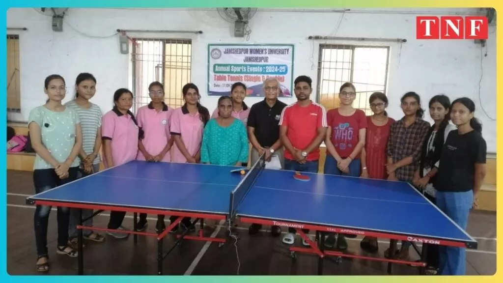 जमशेदपुर वीमेन्स यूनिवर्सिटी के पहले एनुएल स्पोट्स मीट में टेनिस की खिलाड़ियों का अच्छा प्रदर्शन।