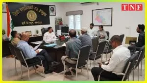 हाथी एवं वन्य प्राणियों की सुरक्षा हेतु बिजली पारेषण लाइनों के सुधार, बिजली संचरण तारों को मापदण्ड के अनुसार ऊंचा किए जाने को लेकर बैठक 4 THE NEWS FRAME