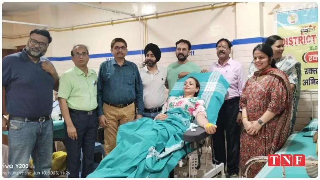 नवजीवन नर्सिंग होम में स्वैच्छिक रक्तदान शिविर, 46 यूनिट रक्त एकत्रित 4 THE NEWS FRAME