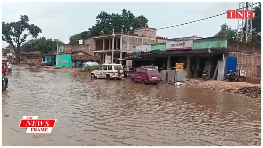 सरिया नगर पंचायत की दुर्दशा पर सांसद प्रतिनिधि भड़के 4 THE NEWS FRAME