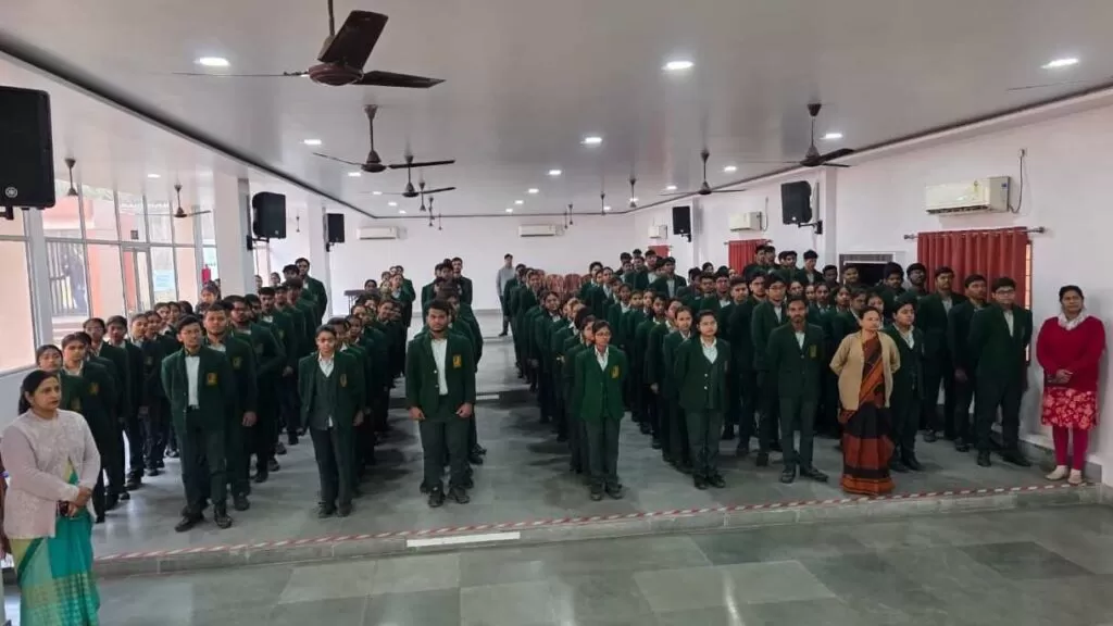 लहू देंगे जिसकी हिमायत की है हमारा उसे तिरंगे का दिल में बस तब बताएंगे रखना 4 THE NEWS FRAME