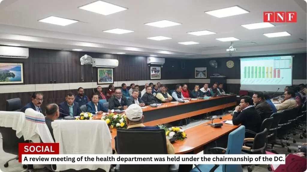 उपायुक्त की अध्यक्षता में हुई स्वास्थ्य विभाग की समीक्षा बैठक 4 THE NEWS FRAME