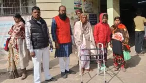 नील-दीप नि:शक्त सेवा अभियान के तहत दिव्यांगों को मिला सहारा, सदर अस्पताल पहुंचे करुणा मय मंडल 4 THE NEWS FRAME