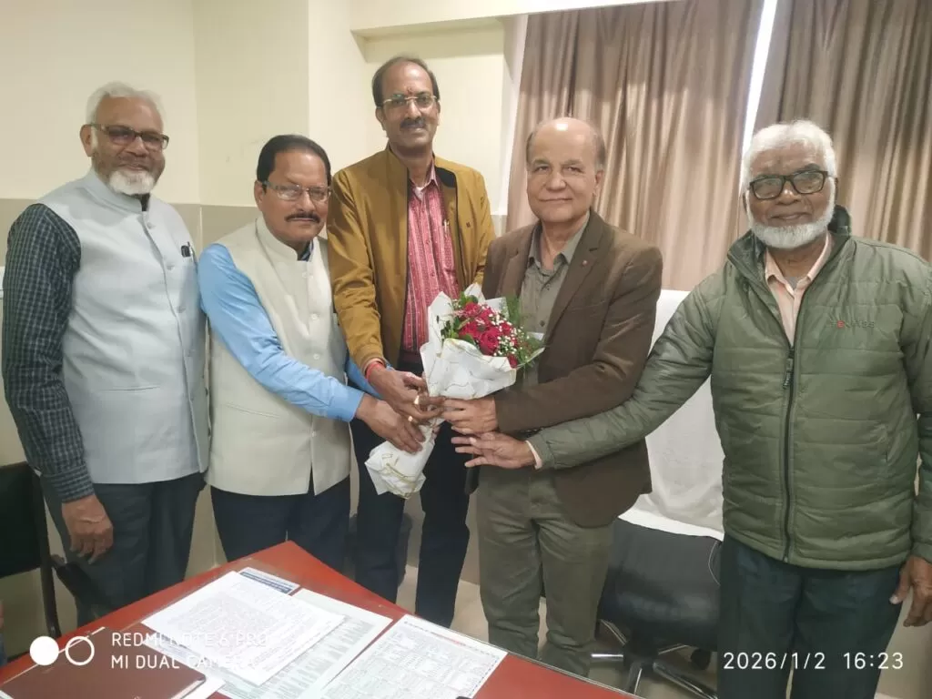 MGM अधीक्षक डॉ. बलराम झा को “ह्यूमन वेलफेयर” ने दी बधाई, टुसू मेला दुर्घटना घायलों का त्वरित इलाज बना मिसाल 4 THE NEWS FRAME