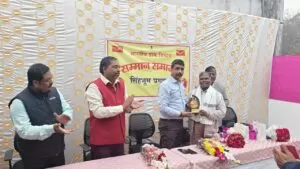 सिंहभूम डाक प्रमंडल में दो अनुभवी कर्मियों को भावभीनी विदाई 5 THE NEWS FRAME