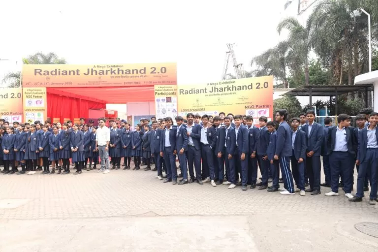 जमशेदपुर : रेडियंट झारखंड 2.0 प्रदर्शनी में उमड़ी भीड़, दूसरे दिन 5 हजार से अधिक लोगों ने किया अवलोकन