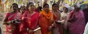 जुगसलाई में डॉली मल्लिक का जनसंपर्क तेज बोलीं विकास मेरी पहली प्राथमिकता डर के आगे जीत 4 THE NEWS FRAME