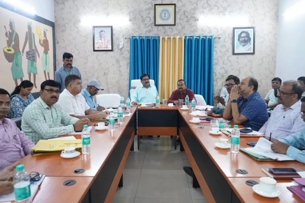 Jharkhand विधानसभा सामान्य प्रयोजन समिति का पूर्वी सिंहभूम दौरा 5 THE NEWS FRAME