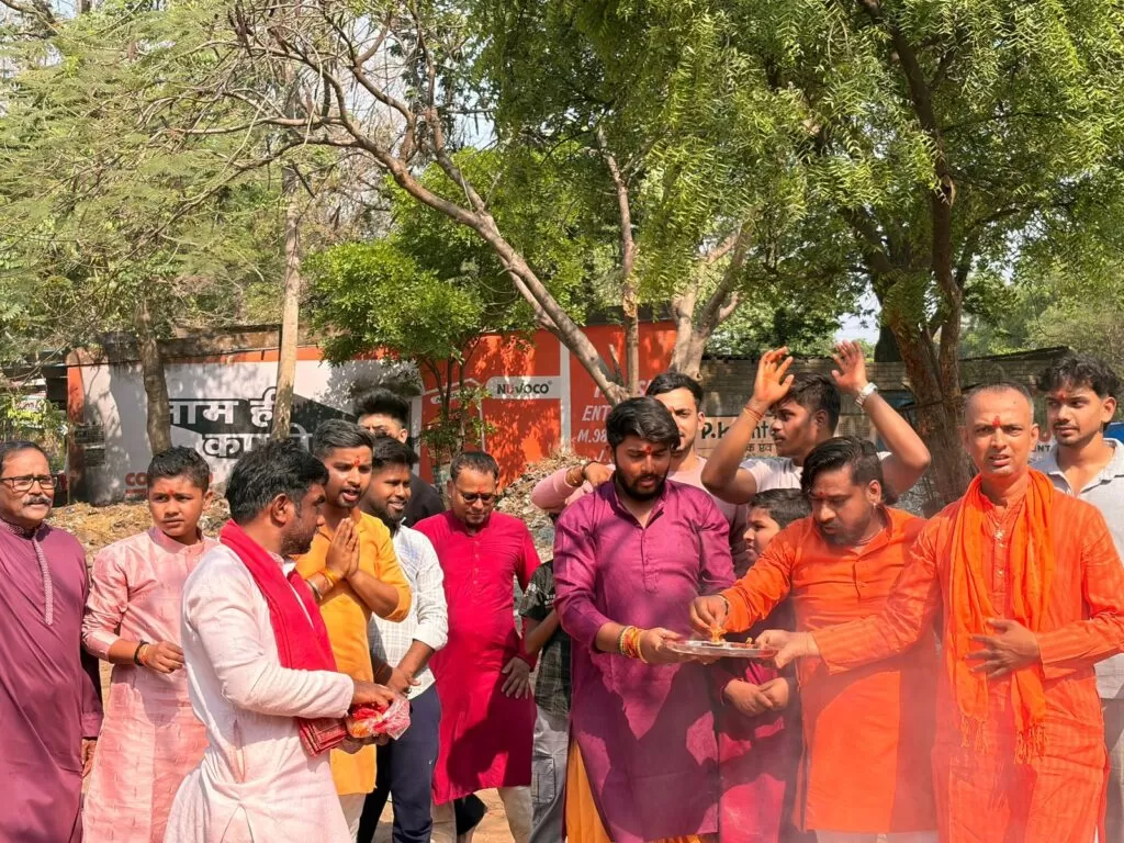 Bajrangi अखाड़ा में रामनवमी सुबोध झा के इलाज के कारण झंडा जुलूस नहीं, केवल भव्य पूजा 4 THE NEWS FRAME