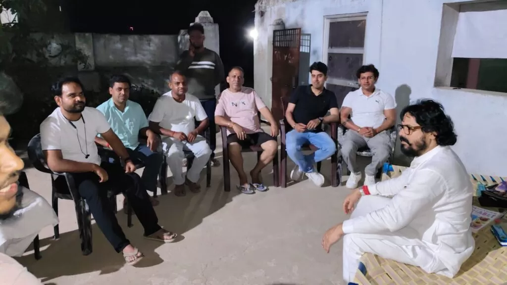 Harijan टोला में जनसभा शत्रुध्न मंडल ने सुनी समस्याएं त्वरित समाधान का दिया भरोसा 4 THE NEWS FRAME
