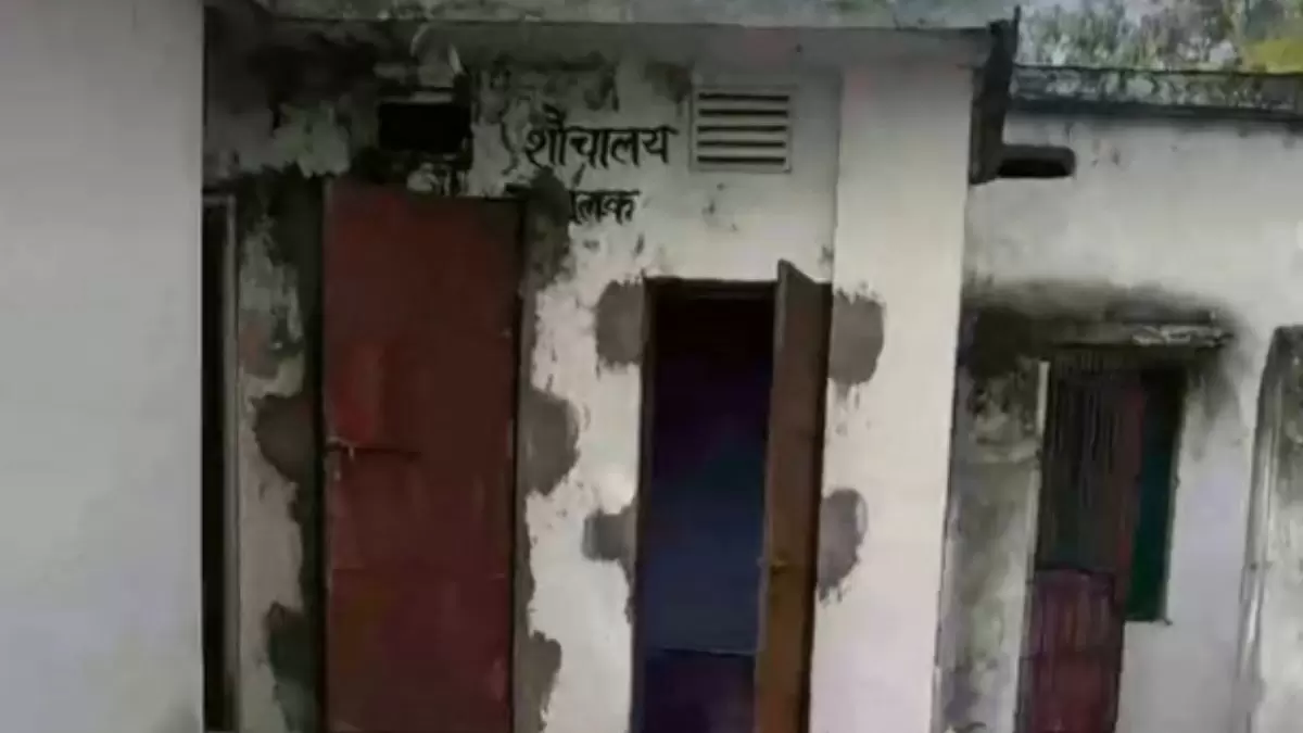 करीम सिटी कॉलेज में सतरंग‑15 के तहत नृत्य प्रतियोगिता रक्स का जलवा 16 1
