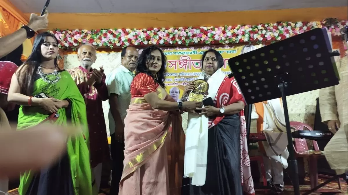 जमशेदपुर की शांभवी तिवारी बनीं CISCE की नेशनल टॉपर 100 अंक से रचा इतिहास 10 1