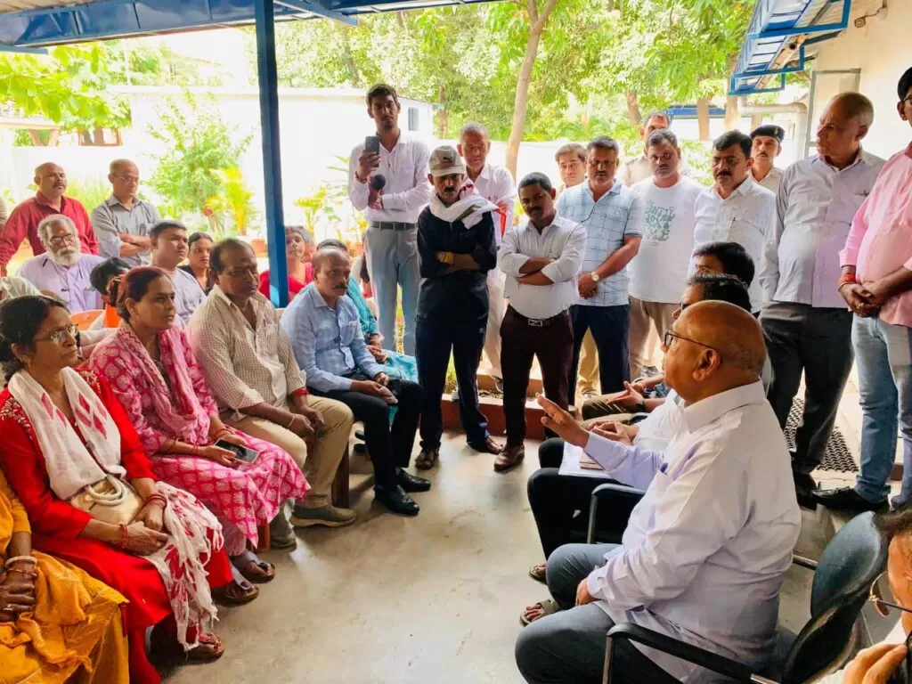 PM आवास योजना बिरसानगर सरयू राय का अल्टीमेटम 31 मई तक चाबी नहीं तो 1 जून से अनशन 4 THE NEWS FRAME