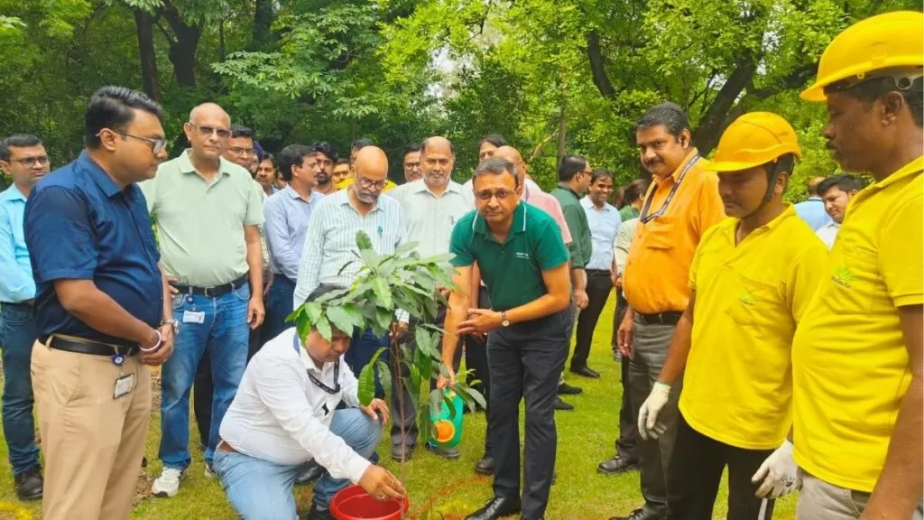 भविष्य को सुरक्षित रखने के लिए हरित छत्रछाया का विस्तार Tata स्टील जमशेदपुर में Now For Climate अभियान का नेतृत्व 4 THE NEWS FRAME