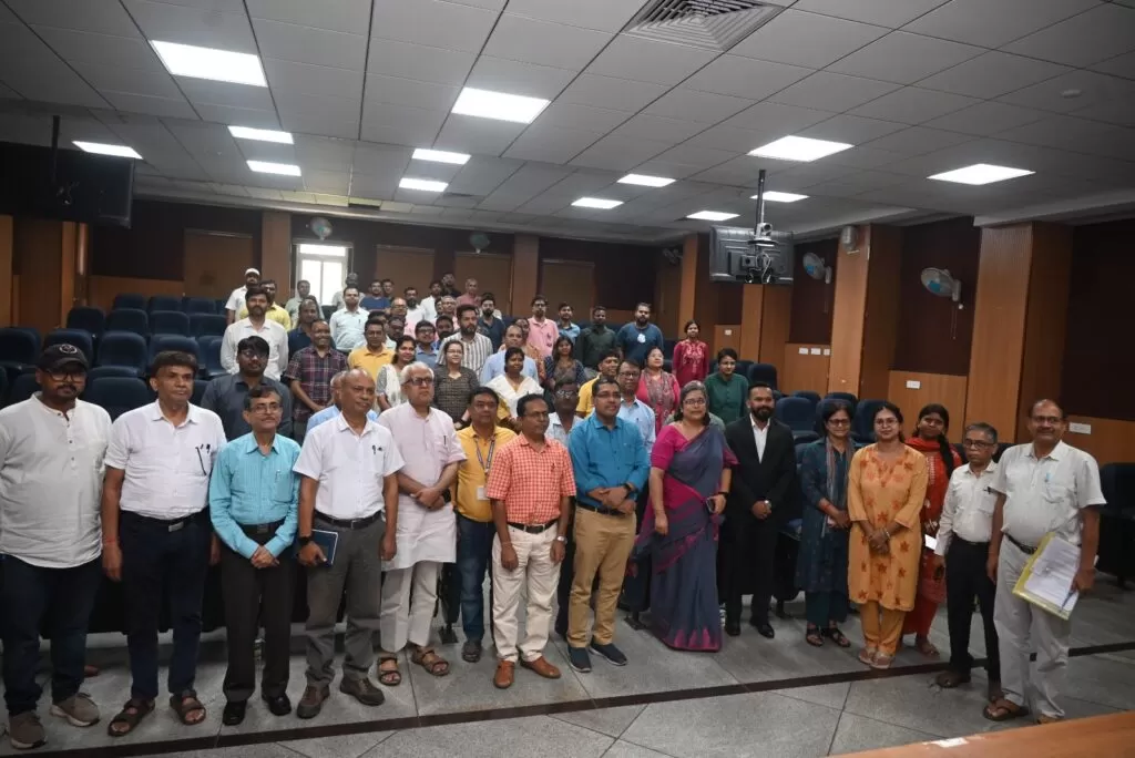 NIT जमशेदपुर में फैकल्टी अपग्रेडेशन कार्यक्रम का आयोजन छात्र मार्गदर्शन और नवाचारपूर्ण शिक्षण पद्धतियों पर विशेष जोर 4 THE NEWS FRAME