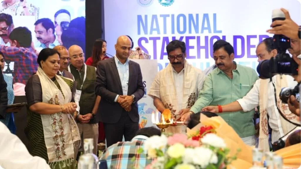 झारखंड की पहचान अब केवल 'माइंस' नहीं, 'माइंड्स' से बनेगी: मुख्यमंत्री हेमंत सोरेन 1 THE NEWS FRAME