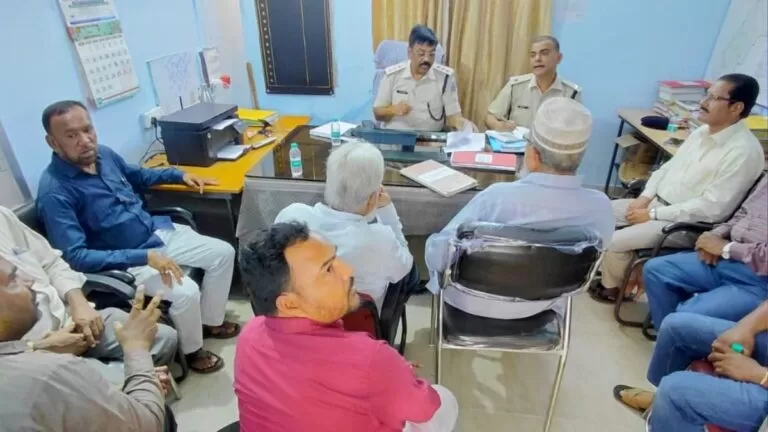 Azadnagar थाना में कम्युनिटी पुलिसिंग को लेकर डीएसपी दयानंद कुमार की बैठक हर वार्ड में होगी जनसंवाद सभा
