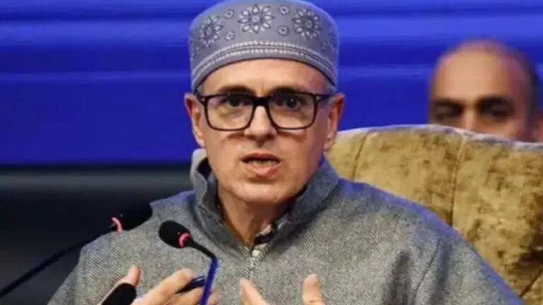Kulgam आतंकी हमला दोषियों को बख्शा नहीं जाएगा मुख्यमंत्री उमर अब्दुल्ला ने 16 लाख रुपये सहायता का किया ऐलान उपराज्यपाल ने दिए सख्त कार्रवाई के निर्देश 2 Kulgam आतंकी हमला दोषियों को बख्शा नहीं जाएगा मुख्यमंत्री उमर अब्दुल्ला ने 16 लाख रुपये सहायता का किया ऐलान उपराज्यपाल ने दिए सख्त कार्रवाई के निर्देश